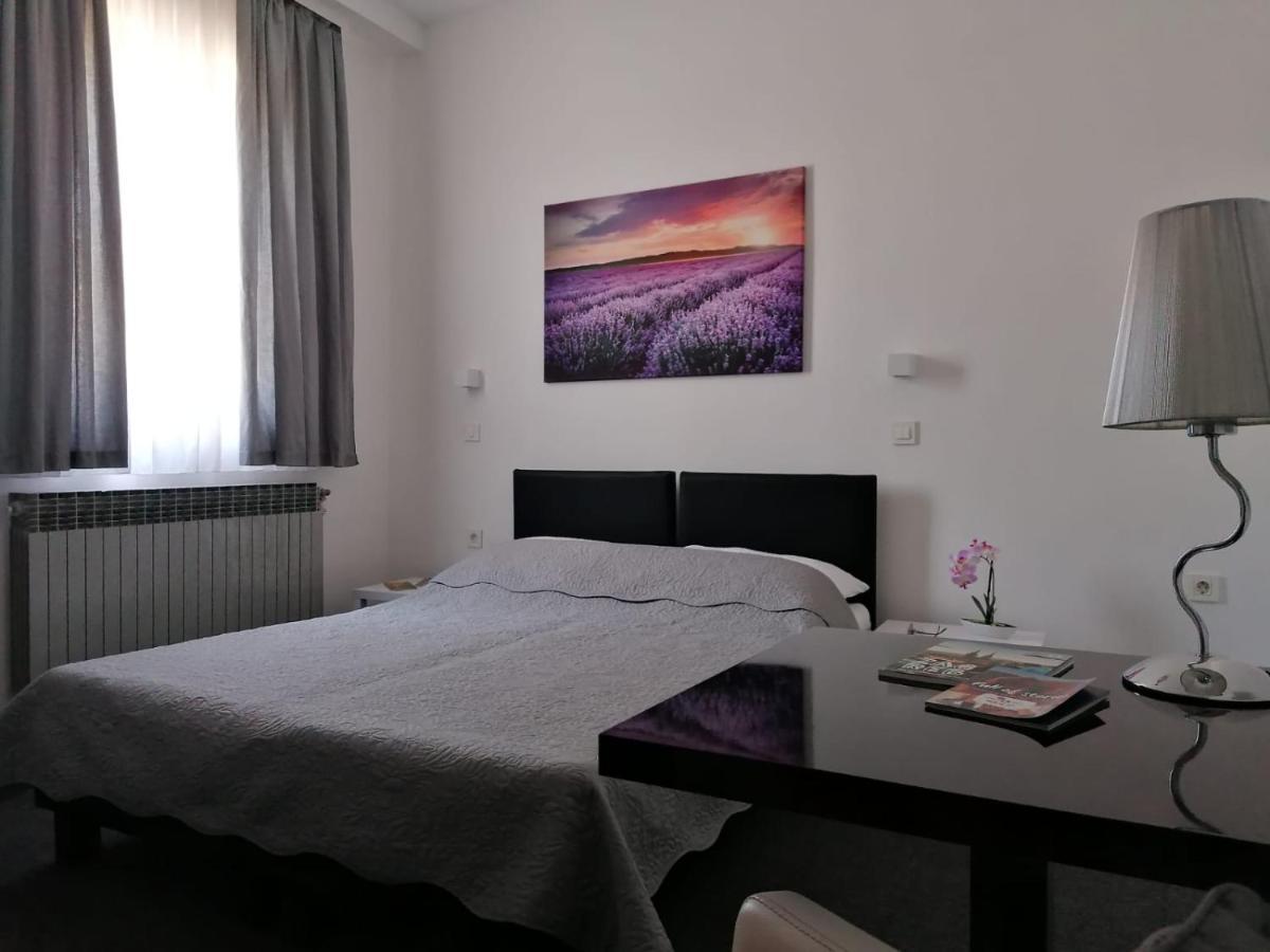 Grand Bells Bed And Breakfast Zágráb Kültér fotó