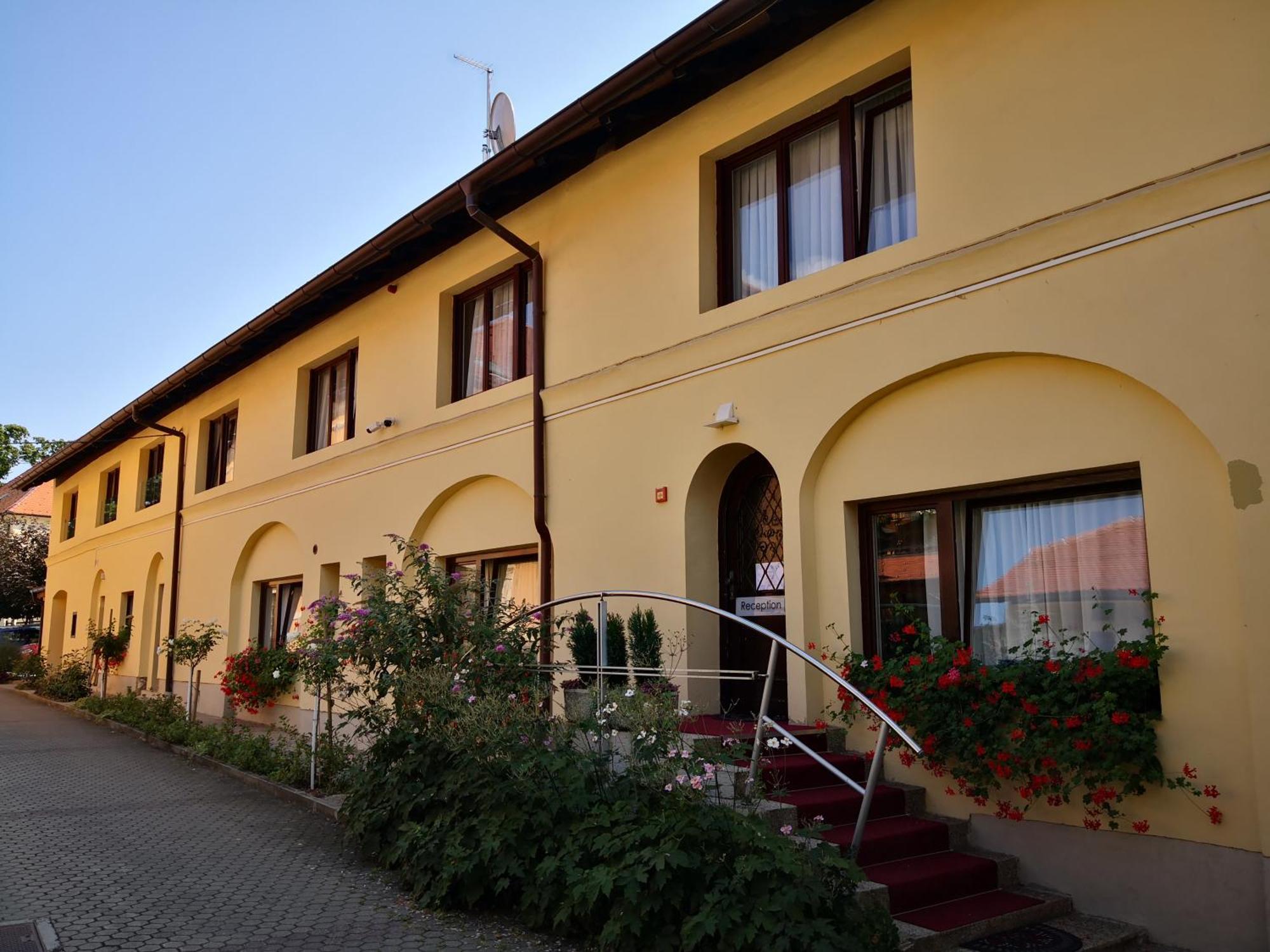 Grand Bells Bed And Breakfast Zágráb Kültér fotó